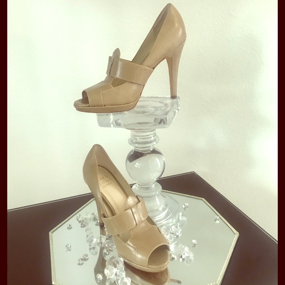Shoes  nearly New leather Saks Fifth Ave